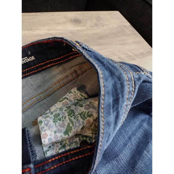 Women's Size 4 EV1 Alex Relaxed Vintage Blue Jean Denim Shorts Embroidered - Picture 5 of 10